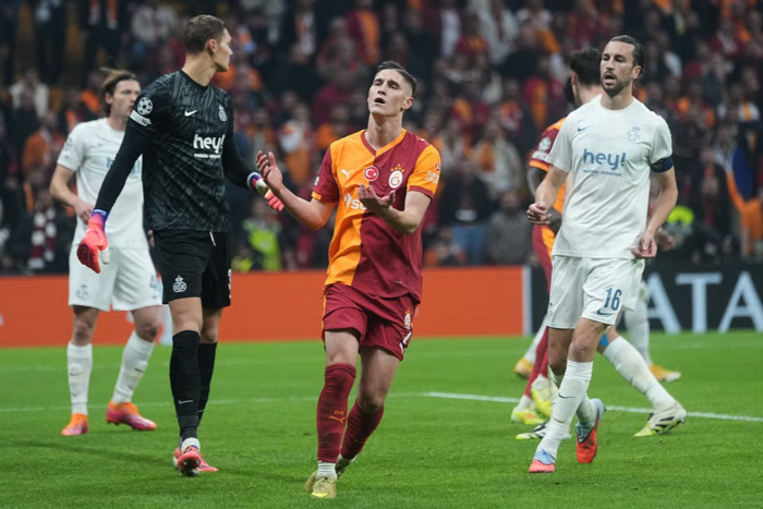 เบนฟิก้าชนะอาแย็กซ์ 2-0, กาลาแพ้คารัง 1-0…สรุปผลUCL