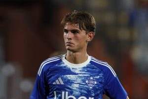 วงในราชันปัดข่าวเซ็น ‘ปาซ’ กลับร่วมทีมต้นปี