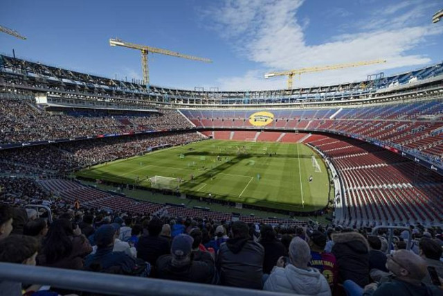 เส้นใหญ่?! ยูฟ่าไฟเขียวบาร์ซ่าใช้คัมป์ นูเตะ UCL