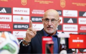 ‘ฟูเอนเต้’ ไม่เหลิงแม้ถูกยกเต็งคว้าแชมป์โลก