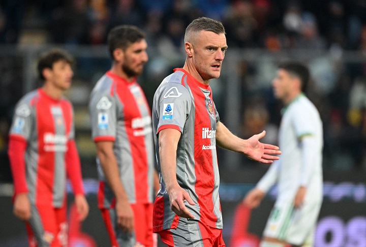 หัวขโมยขึ้นบ้าน ‘วาร์ดี้’ กวาดของมีค่ารวม 80k