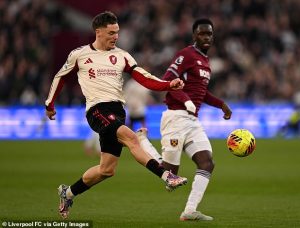 สงสาร ‘เวียร์ตซ์’! ‘เฮอเนส’ ชี้เลือกผิดไปหงส์ไม่มีใครจ่าย