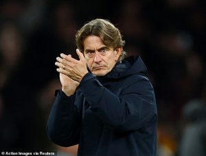 ‘แฟรงค์’ หวังเจ้าของใหม่ให้เวลาปลุกปั้นไก่