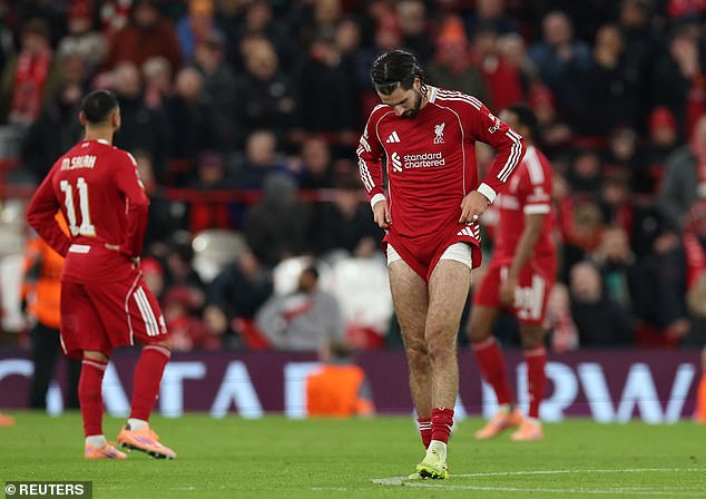 โซโบยอมรับ “นอนไม่หลับ” หลังฟอร์มหงส์ดำดิ่ง