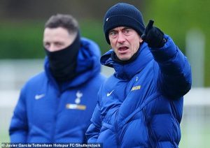 ตำนานไก่ร้อง ‘แฟร้งค์’ ลาออกหากแพ้ผึ้ง