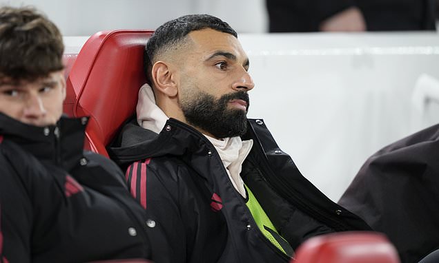 ไม่อยู่แล้ว?! ‘บังโม’ ถกเอเยนต์อาจลาหงส์หนาวนี้