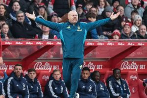 ‘ไดช์’ ยกเจ้าป่ายำไก่ไร้ที่ติ