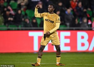 ‘ข้อไก่’ ตั้งเป้าพาเลซถึงแชมป์คอนเฟเรนซ์