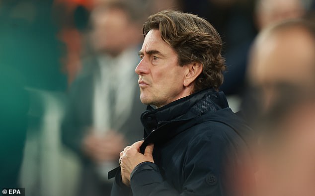 ‘แฟร้งค์’ มั่นใจไก่ลุยช้อปตลาดหน้าหนาว