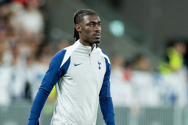 ‘แฟร้งค์’ ยันไก่กำลังจัดการปัญหาวินัย ‘บิสซูม่า’