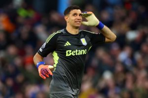 ‘อูไน’ เผย ‘มาร์ติเนซ’ เจ็บหลังวืดช่วยวิลล่า