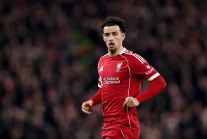 ‘โจนส์’ ชี้สัญญาณบวกหงส์เล่นดุขึ้น