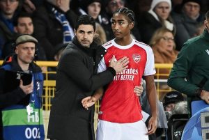 ‘พี่ต้า’ ยินดี ‘แซลมอน’ ดาวรุ่งดวงใหม่ประเดิมสนาม