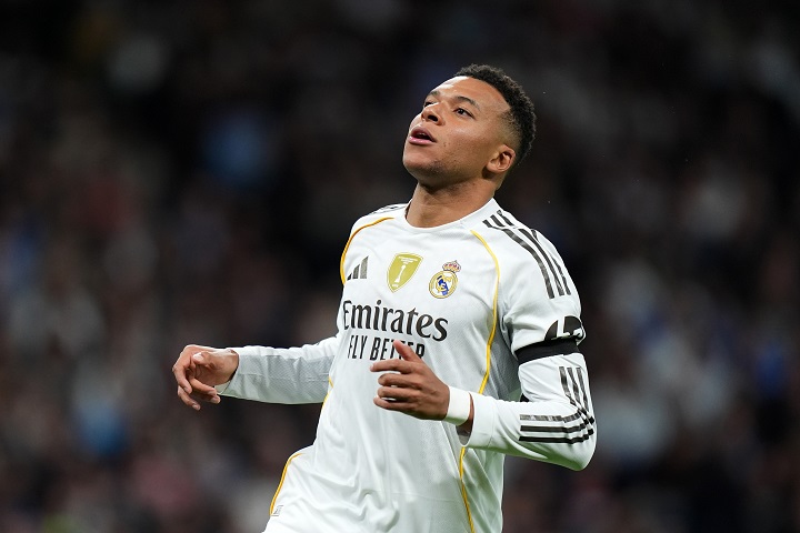 ฟิตพอ! ราชันเฟิร์ม ‘ปธ.เป้’ มีชื่อดวลเรือ