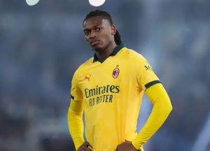 มิลานเซ็ง! ‘เลเอา’ ไม่น่าฟิตทันบู๊นาโปลี