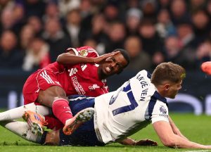 คาร์ร่าป้อง VDV ไม่เจตนาเสียบอิซัคจนเจ็บ