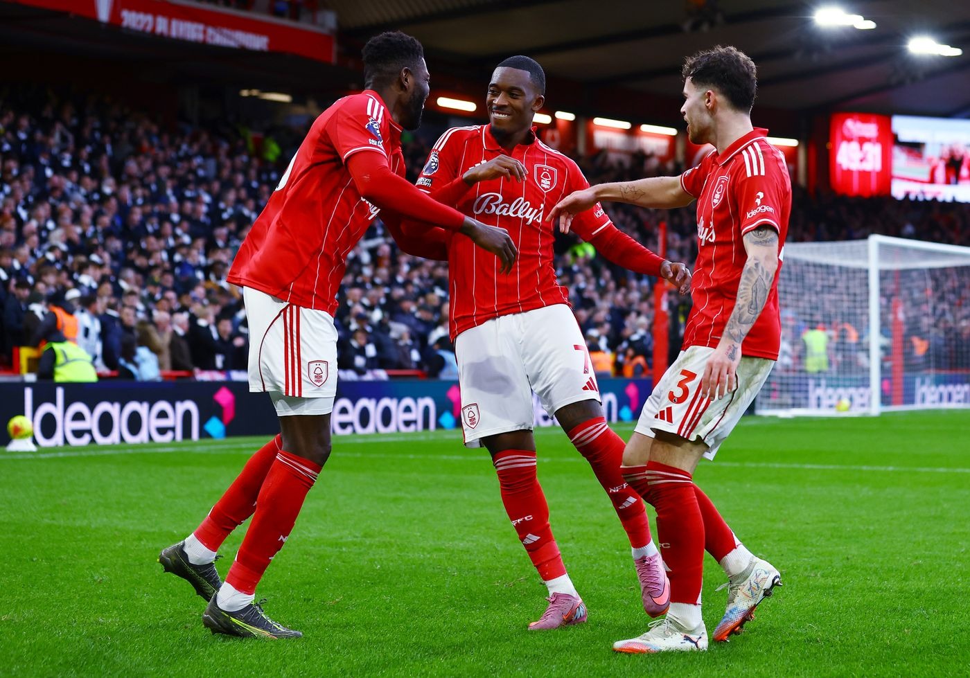 เจ้าป่าลุ้น 2 แข้งคัมแบ็คบุกเจ้าสัว…ปรีวิว พรีเมียร์ลีก