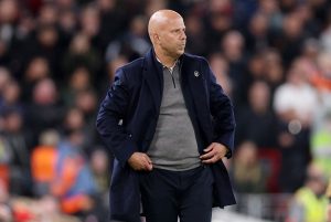 ‘สล็อท’ ไม่แฮปปี้สถิติลูกเซ็ตพีซ ‘หงส์’ ย่ำแย่