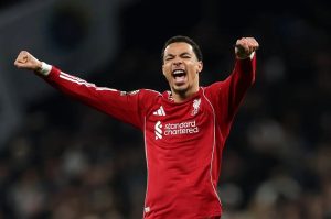 ‘สล็อท’ ชม ‘เอกี้’ ทุ่มเทอย่างหนักยกระดับความฟิต