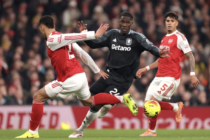 ‘อูไน’ รับ ‘โอนาน่าเจ็บ’ ทำวิลล่าเสียขบวน