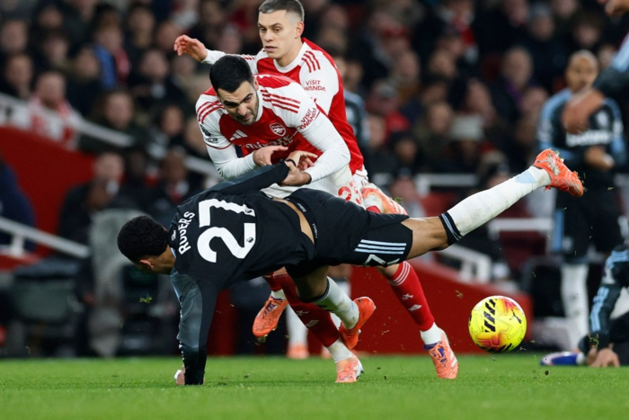 ปืนเหนือกว่า! ‘โรเจอร์ส’ ไม่อ้าง ‘เมริโน่’ รอดเหลืองสอง