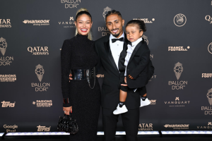 เป็นนักบาส? เมียโวย ‘ราฟินญ่า’ หลุดทีมแห่งปีฟีฟ่า