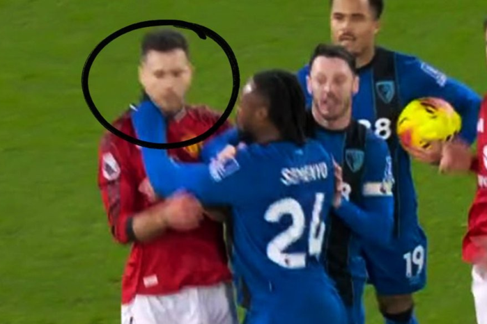 ไม่ถึงใบแดง! อดีตเปาชี้ ‘เซเมนโย่’ แค่จับคอดาโลต์