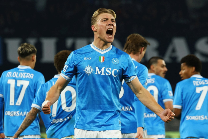 ‘ฮอยลุนด์’ ขอบคุณ ‘สตาฟฟ์นาโปลี’ สอนการเคลื่อนที่