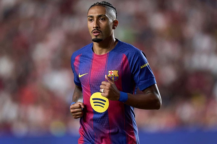 ‘ฟลิค’ ไม่อยากเชื่อ ‘ราฟินญ่า’ หลุดโผทีมแห่งปีฟีฟ่า