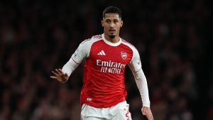 ปืนส่อขาดหลังคู่เจอผึ้ง, สิงห์ไร้ ‘ไคเซโด้’, หงส์ดวลแมวดำ…ปรีวิว พรีเมียร์ลีก