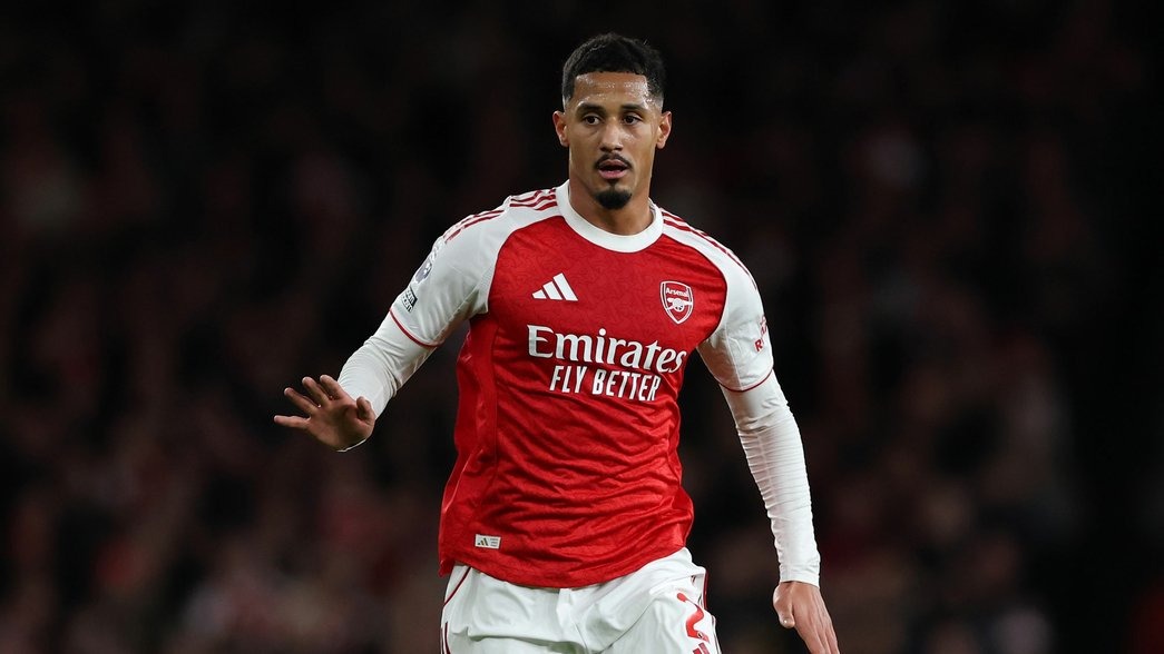 ปืนส่อขาดหลังคู่เจอผึ้ง, สิงห์ไร้ ‘ไคเซโด้’, หงส์ดวลแมวดำ…ปรีวิว พรีเมียร์ลีก