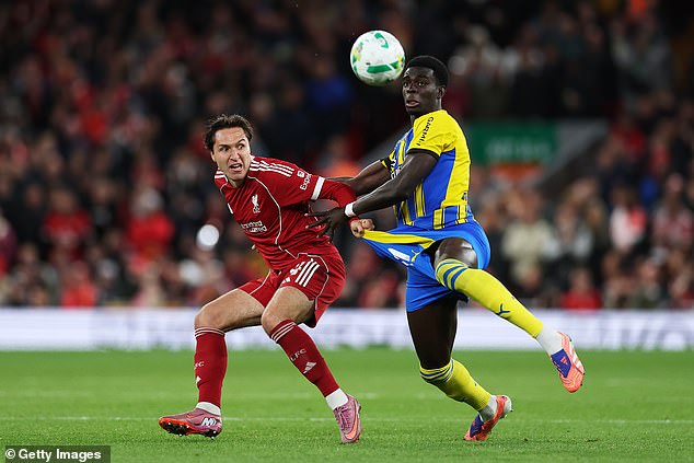 อยากขายขาด! ‘หงส์’ ย้ำจุดยืนไม่ปล่อยยืม ‘เคียซ่า’