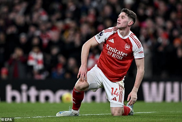 ‘พี่ต้า’ ให้กำลังใจ ‘เยอเคเรส’ ยืนหอกปืนโดนจ้องธรรมดา