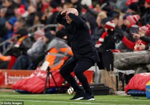 ผ่านไปครึ่งทาง…’สล็อท’ รับสภาพ ‘หงส์’ ห่างชั้น ‘ปืน, เรือ’