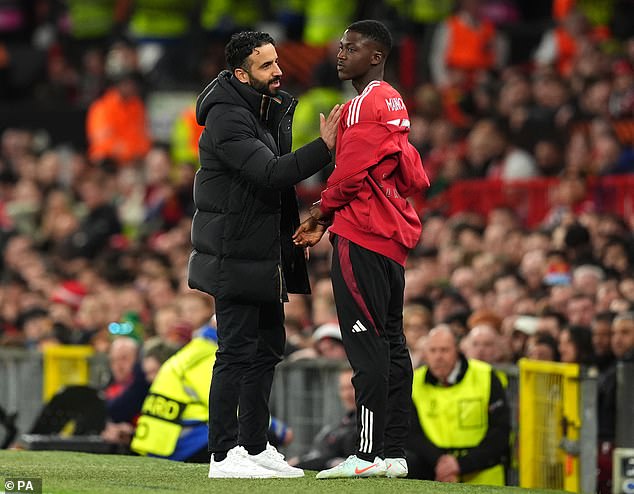 ขอซะหน่อย! ‘พี่สาวเมนู’ โพสต์เหน็บ ‘เจ๋ง’ โดนผีเด้ง