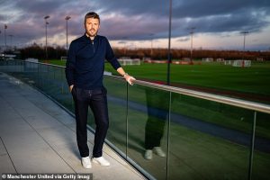 หมดยุคน่าเบื่อ! ‘คาร์ริค’ ท้าแข้งผีเล่นบอลให้น่าเชียร์