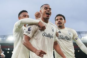 แทนแม็กไกวร์?! ผีลิสต์ ‘มูริลโล’ ผลัดใบแนวรับ