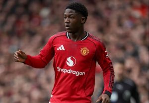 โค้ชใหม่ชีวิตเปลี่ยน! ผีพร้อมเจรจาสัญญา ‘เมนู’