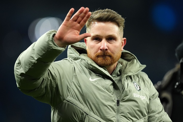 เผย ‘โรซิเนียร์’ ดัน ‘แม็คฟาร์เลน’ รับงานผู้ช่วยคุมสิงห์