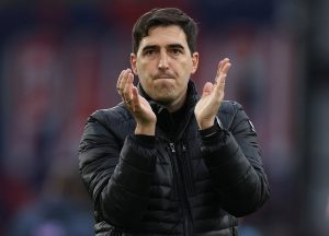 ไม่เอาเฮียยิ้ม! สุดหล่อแนะผีตั้ง ‘อิราโอล่า’ กู้วิกฤติ