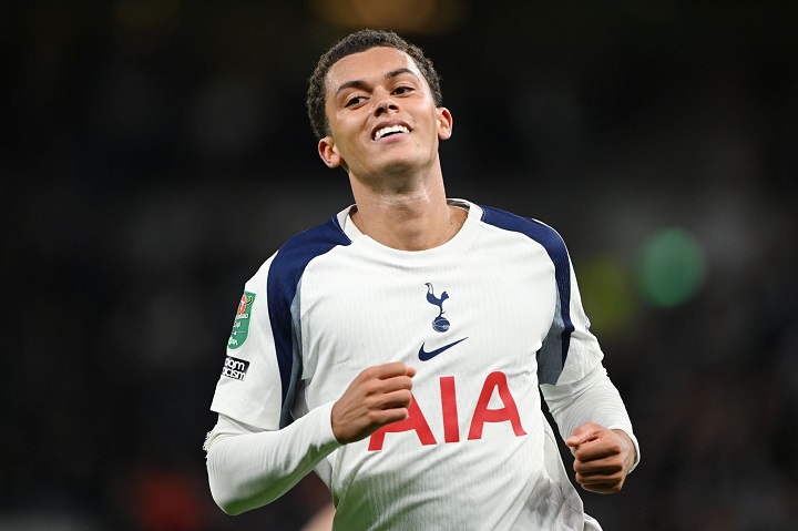 ‘จอห์นสัน’ เข้าถก ‘กลาสเนอร์’ ก่อนตัดสินใจซบพาเลซหรือไม่