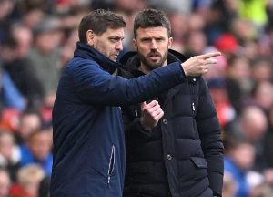 เผย ‘คาร์ริค’ ว้อนท์ดึง ‘วู้ดเกต’ ช่วยงานผี