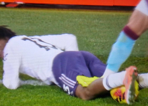 เฟล็ตเชอร์ฉุน ‘วอล์คเกอร์’ รอดแดงย่ำใส่ดอร์กู