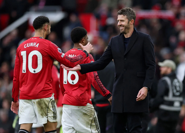 ‘คาร์ริค’ ยิ้มไม่หุบเปิดตัวสวย-อย่าเหลิงปืนรออยู่