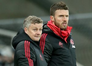 ผีตัดเหลือ ‘เฮียยิ้ม-คาร์ริค’ แคนดิเดตกุนซือขัดตาทัพ