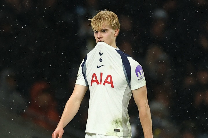 เจ็บเป็นแถว…ไก่กลุ้ม ‘เบิร์กวัลล์’ อาจพัก 3 เดือน