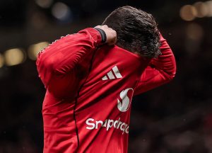 ‘เลซี่ย์’ โพสต์ขอโทษโดนแดงคุมอารมณ์ไม่อยู่