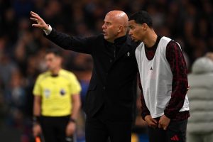 ‘สล็อท’ รับลุ้นหนัก ‘เอกี้’ คัมแบ็คทันเจอปืน