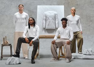 ‘ไก่’ เปิดตัวชุดพิเศษฉลอง 125 ปีแชมป์เอฟเอ คัพ