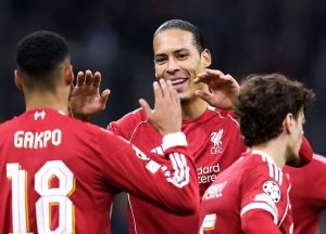 VvD โต้ข่าวเปล่าเรียกประชุมทีมก่อนอัดมาร์กเซย